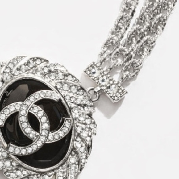 🖤Statement Chanel Black Resin CC Crystal Earrings✨ - Picture 10 of 13